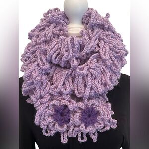 NWT Angela’s Designs one of a kind hand crocheted loopy boa scarf
